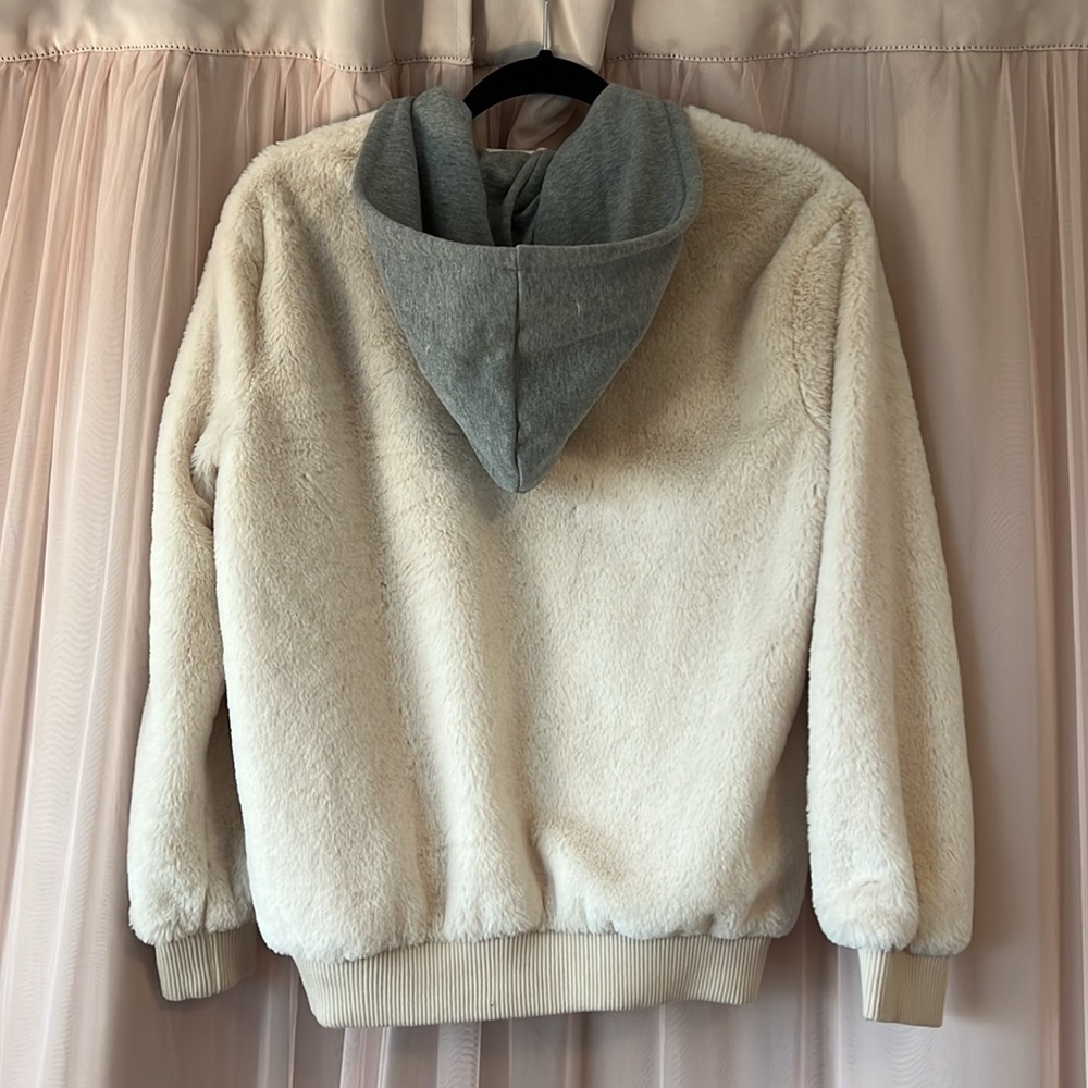 Fuzzy Zip-Up - Picture 4 of 4